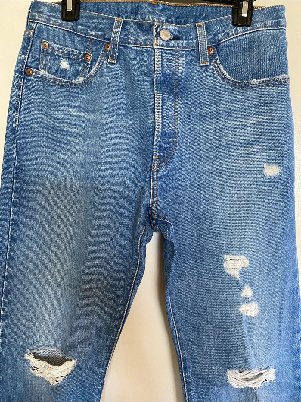 Women Levi's 501 Jeans